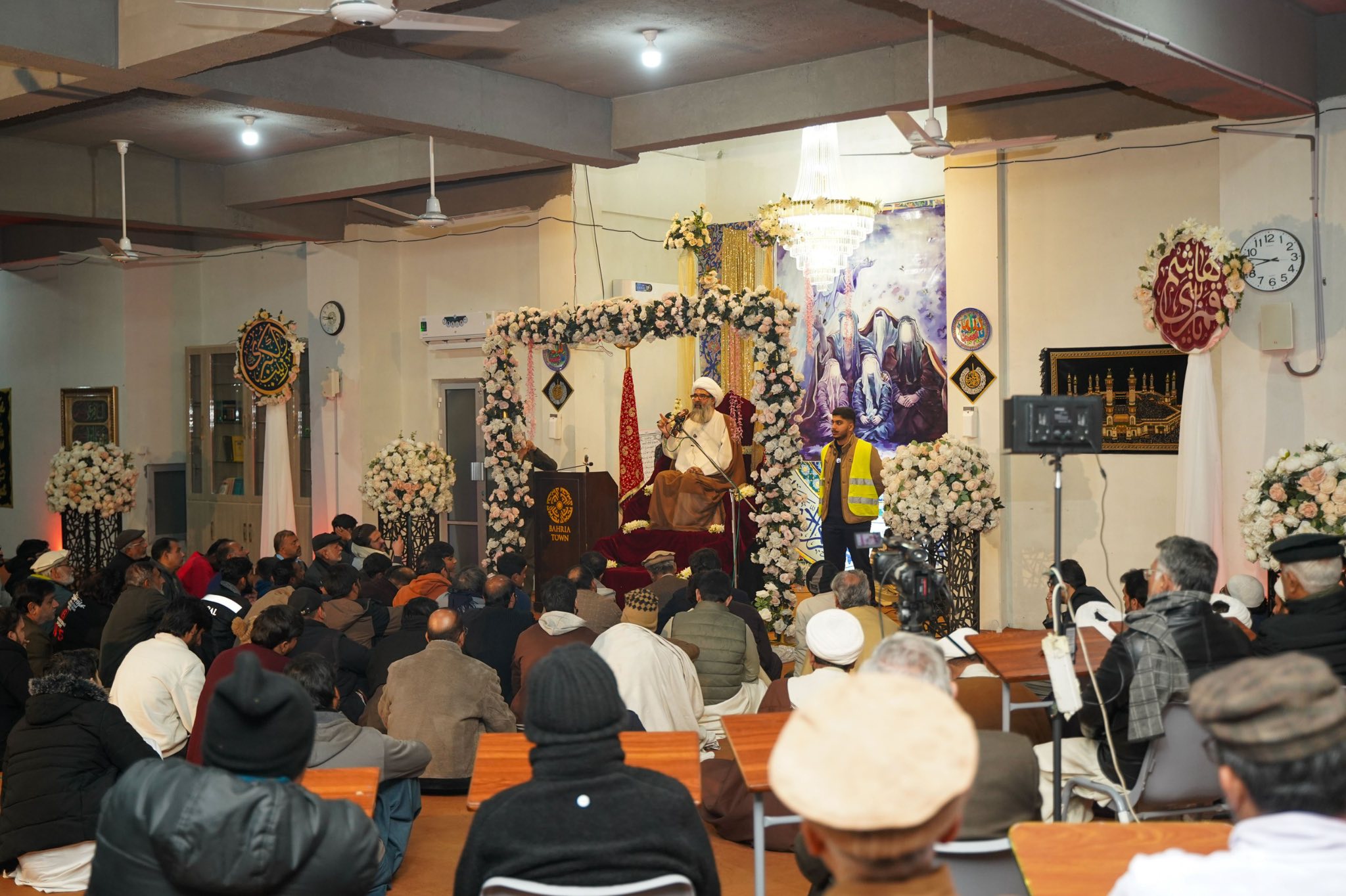 پاکستان: ملک بھر میں اعیادِ شعبانیہ کی مناسبت سے محافلِ میلاد و جشن کا سلسلہ بھرپور انداز میں جاری ہے۔