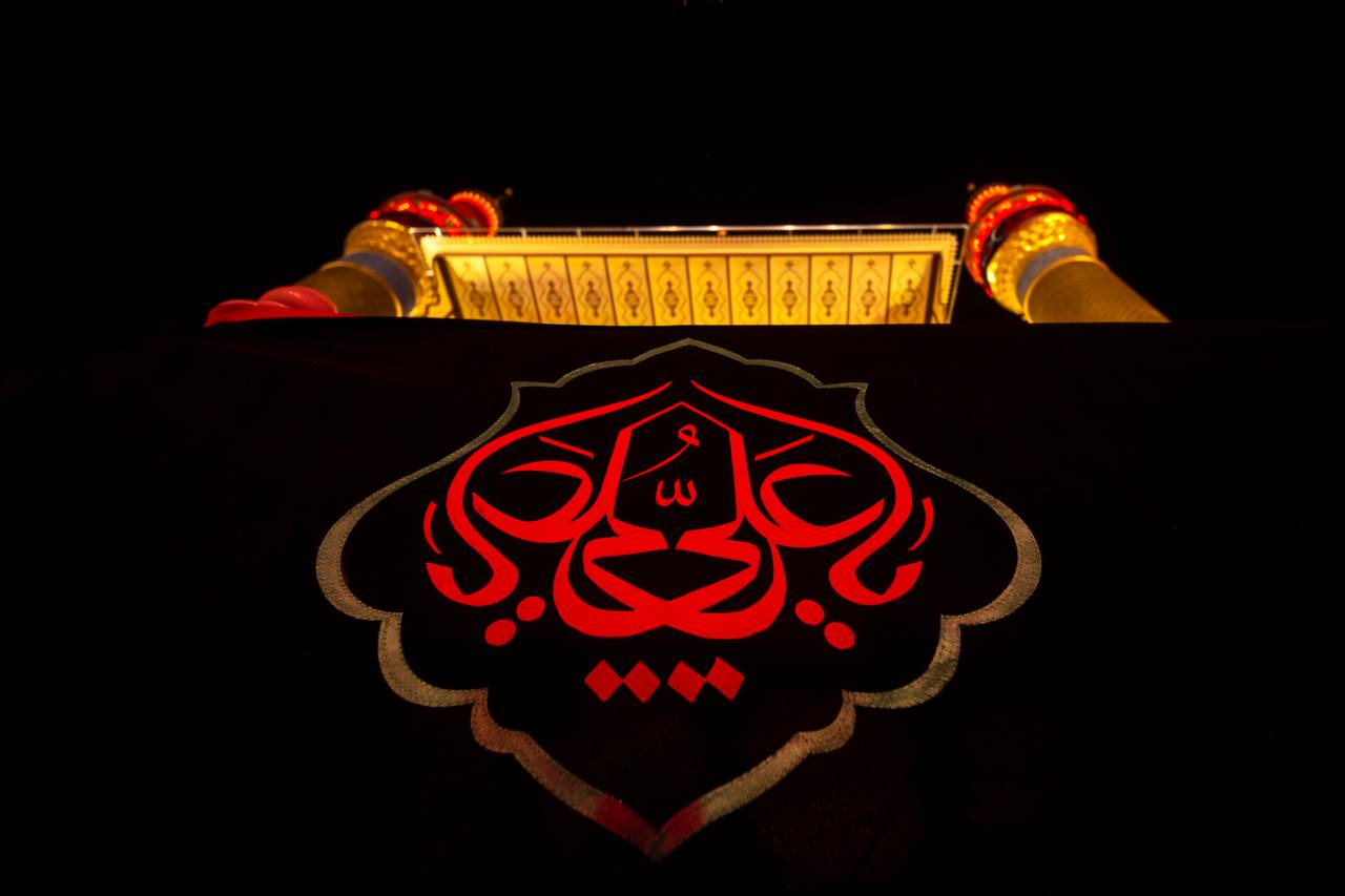 بدموع الأسى والفاجعة .. المؤمنون يُحيون ذكرى جُرح أمير المؤمنين (عليه السلام)