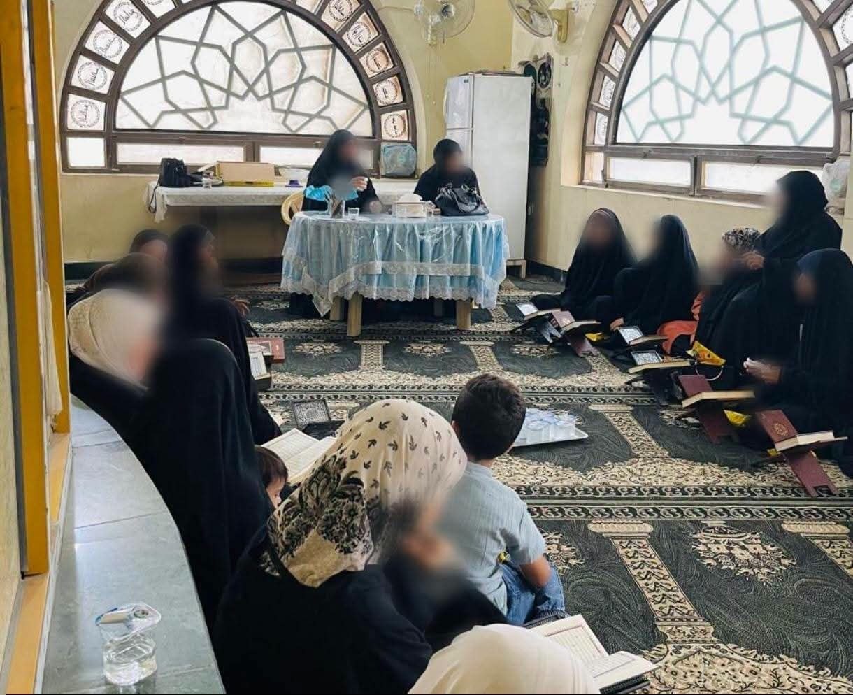 دار القران الكريم في بغداد التابع للعتبة الحسينية المقدسة يجري زيارة ميدانية لدورة انوار القران النسوية في منطقة الحرية .