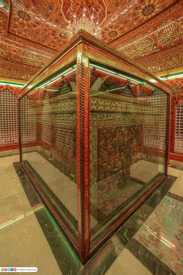 In Picture: Decoration and arabesque inside al-Abbas Holy Shrine