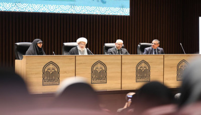 Le représentant de la Référence religieuse suprême salue l’excellence académique de l’Université Al-Zahra (as)