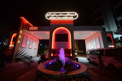 En images : le Sanctuaire sacré de l'Imam Hussein achève la construction de nouvelles entrées de la Vieille Ville de Karbala