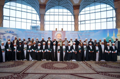 İslamabad Kevser Üniversitesi’nde alimlerin emmame giyme töreni düzenlendi