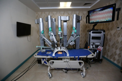 حرم امام حسین ع کے شعبۂ صحت و میڈیکل ایجوکیشن نے عرب ممالک میں پہلی مرتبہ متحرک PET Scan ڈیوائس اور جراحی روبوٹ کا باضابطہ افتتاح کر دیا ہے