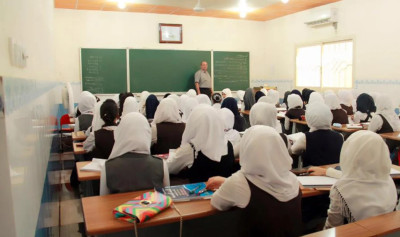 من "السبورة" إلى "الشاشة": ثورة التعليم الرقمي في العراق تكسر احتكار الدروس الخصوصية