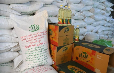 التجارة تطمئن المواطنين بتأمين المواد الغذائية لعام كامل