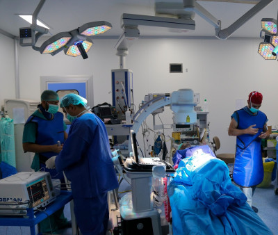 الصحة تعلن امتلاكها 55 معالج اشعاعي في مختلف المحافظات العراقية