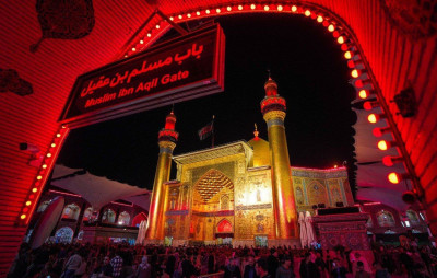 Matem alayları, şehadet yıl dönümünde İmam Ali’nin (a.s) huzurunda taziyelerini sundu