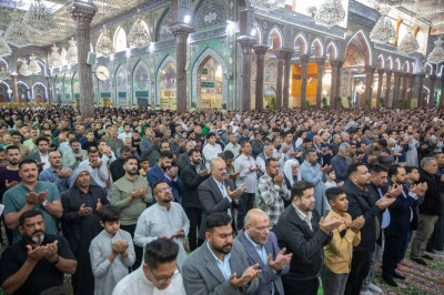 صلاة عيد الفطر المبارك من داخل الصحن الحسيني الشريف (صور)