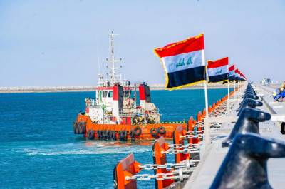 الموانئ العراقية تستمر باستقبال البواخر
