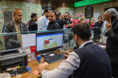 حرمِ امام حسین علیہ السلام میں ایران اور لبنان کی مظلوم عوام کی امداد کے لیے عطیات جمع کرنے کا سلسلہ تیزی کے ساتھ جاری