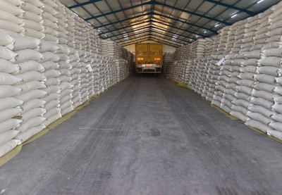 التجارة تعلن امتلاكها خزينا غذائيا كافيا لمواجهة الظروف الطارئة