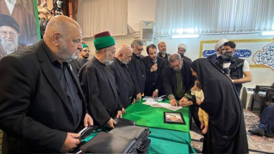 Hz. Hüseyin (a.s) Türbesi heyeti İran’ın Kum kentinde şehit ailelerini ziyaret etti