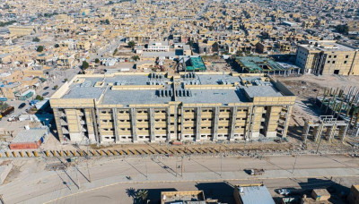 À un taux d’avancement de 68 %, le Saint sanctuaire de l’Imam Hussein poursuit les travaux du complexe scolaire pour orphelins dans la province de Dhi Qar