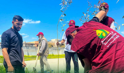 العتبة الحسينية تطلق حملة تطوعية لتزيين وتشجير مدارس كركوك
