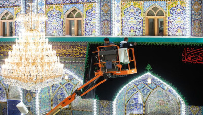 Le département de maintenance du SSIH entame l’installation des manifestations de deuil en prévision du mois de Mouharram