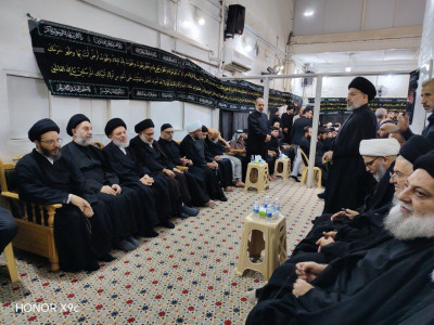 İmam Zeynelâbidîn'in (a.s) şahadet yıl dönümünde Ayetullah Seyyid Muhammed el-Hekîm anıldı