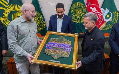 نجف اشرف: قالیباف نے مرقدِ امیرالمؤمنینؑ کی زیارت کا شرف حاصل کیا
