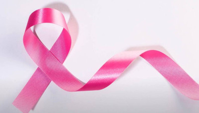 Dépistage précoce du cancer du sein et du col de l’utérus : la Fondation Warith internationale poursuit ses examens gratuits pour les femmes