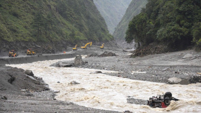NEPAL'DEKİ SEL FELAKETİNDE ÖLÜ SAYISI 903'E, KAYIP SAYISI İSE 4247'YE YÜKSELDİ