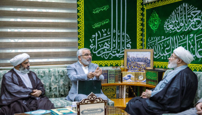 نمائندۂ مرجعیت اور حرم امام علی ع کے سیکرٹری جنرل کی حوزۂ نجف کی ہزار سالہ تقریب کے حوالے سے ملاقات