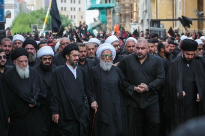 NECEF-İ EŞREF, SIDDIKA TÂHİRE HZ. FATIMA'NIN (S.A.) ŞEHADET YILDÖNÜMÜNÜ ANMAK İÇİN BÜYÜK YÜRÜYÜŞLERE ŞAHİTLİK EDİYOR