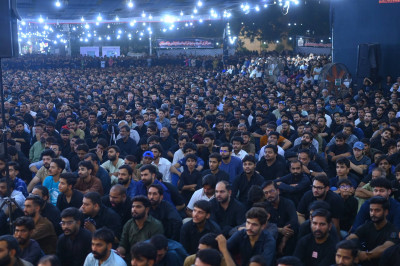 پاکستان: کراچی کے نشتر پارک میں ایامِ فاطمیہ کے سلسلے میں پانچ روزہ مجالسِ عزا کا انعقاد، ہزاروں عزاداروں کی شرکت